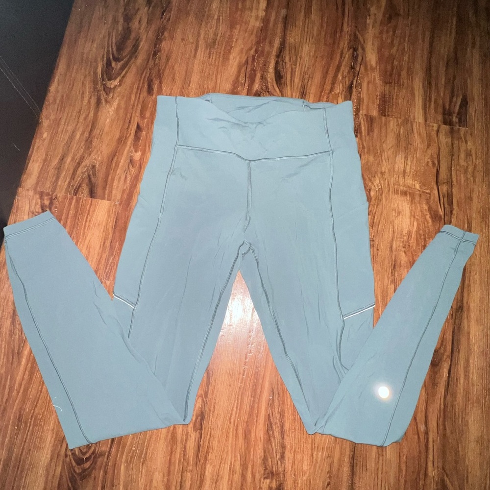 Lululemon tights